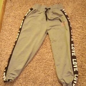 Athletic Capri pants